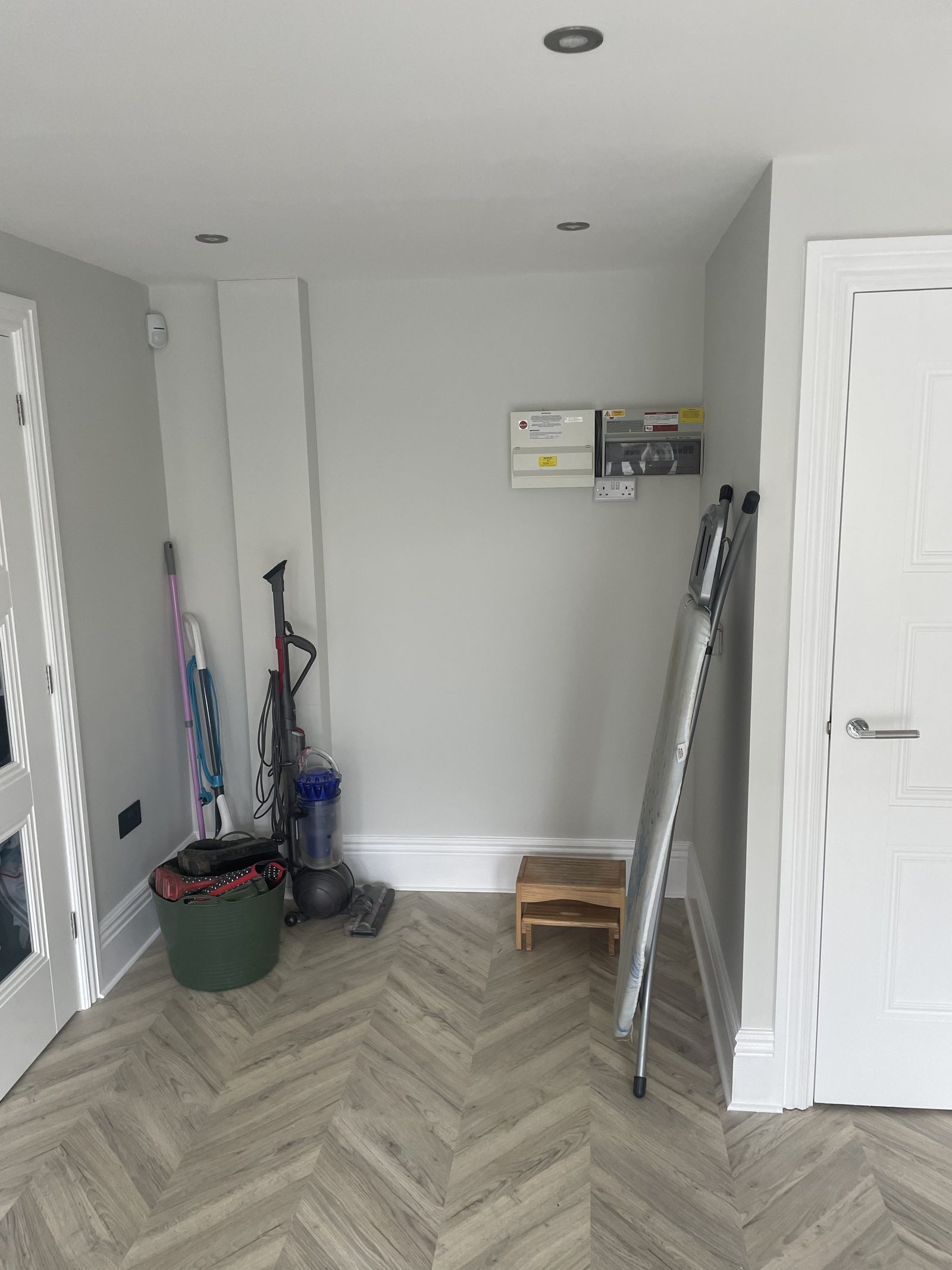 Hallway & Boot Room by Bespoke Installations